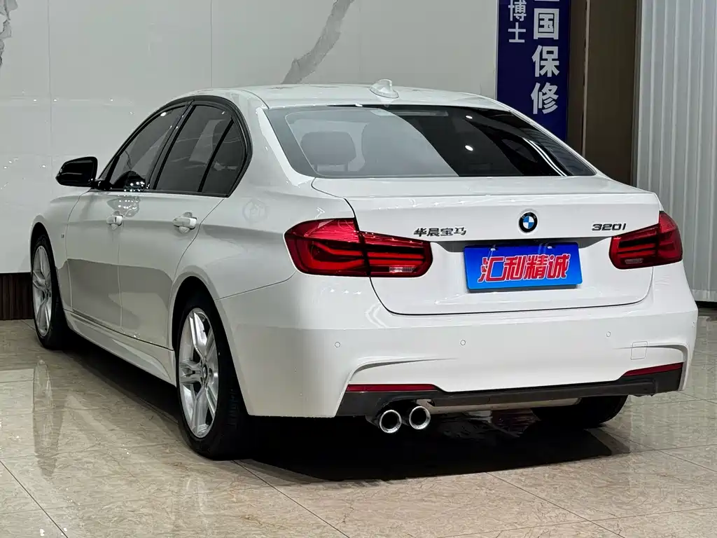 BMW 3 Series — миниатюра 4