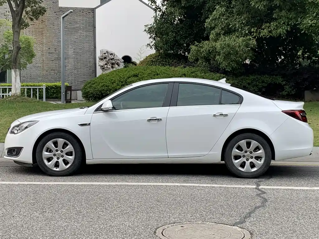 Buick Regal — миниатюра 7
