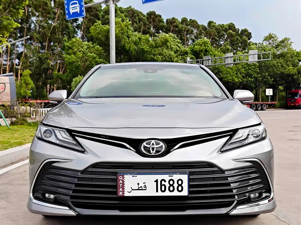 Toyota Camry — миниатюра 2
