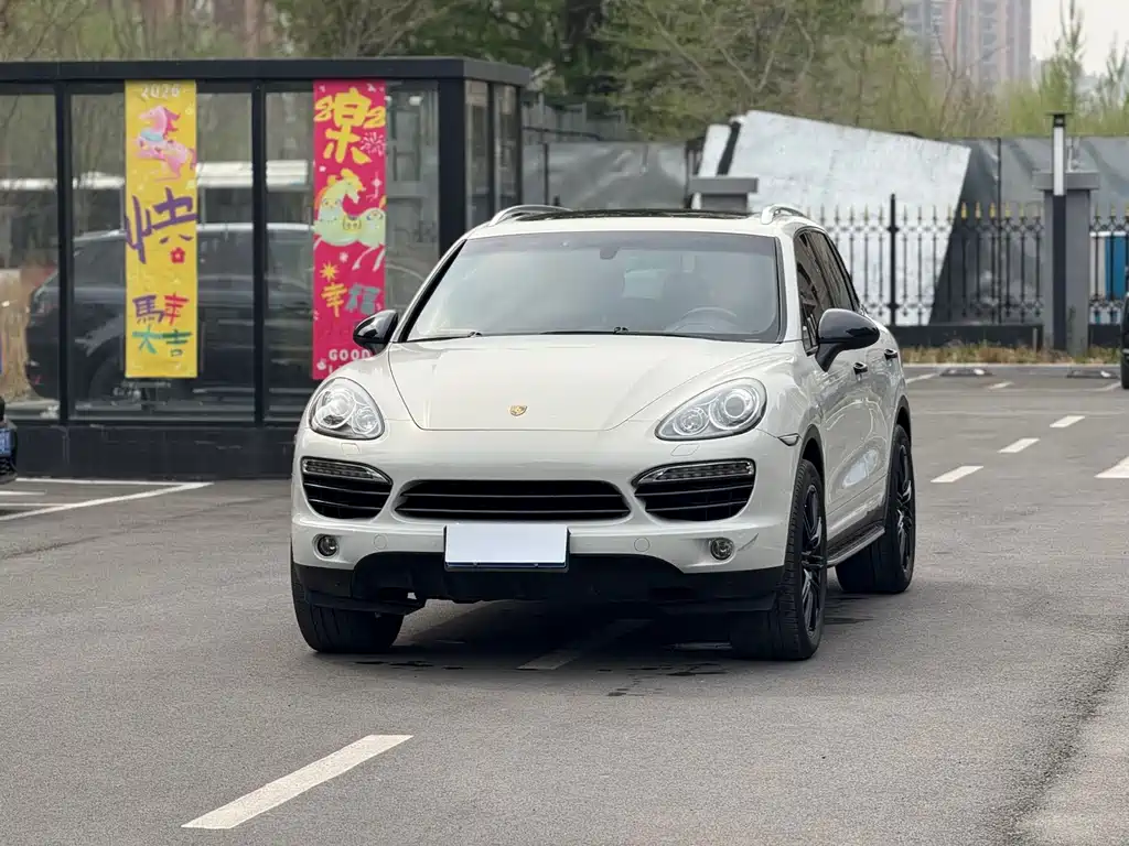 Porsche Cayenne 2014