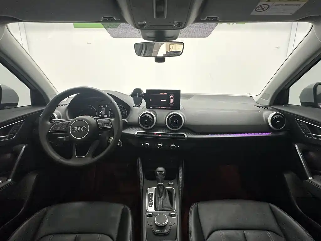 Audi Q2L — миниатюра 10