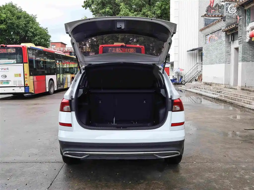 Skoda Kamiq Facelift 1.5L Auto Comfort Enjoy Edition, фото 15
