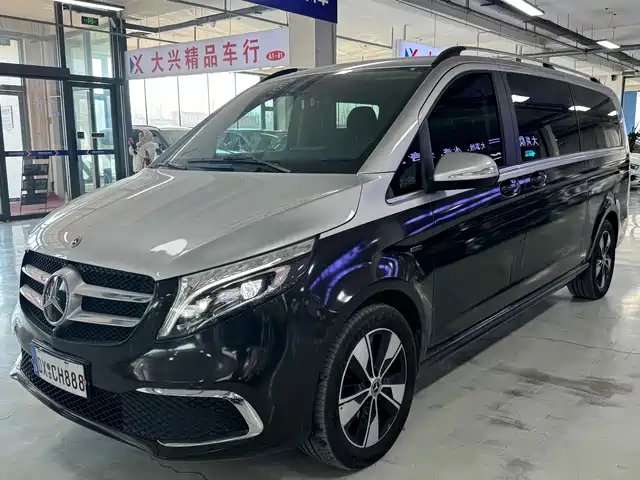 MERCEDES-BENZ V CLASS