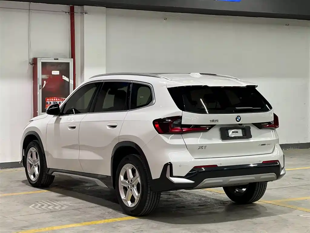 BMW X1 2023 sDrive20Li X