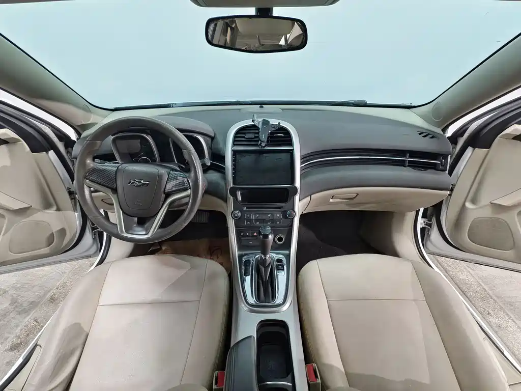 Chevrolet Malibu — миниатюра 9