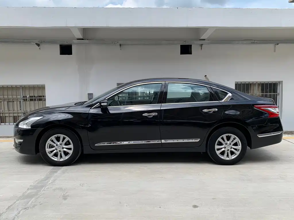Nissan Teana — миниатюра 4