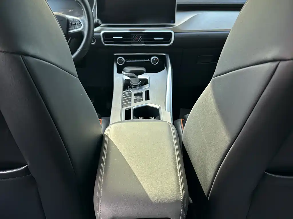 GEELY AUTOMOBILE BINYUE