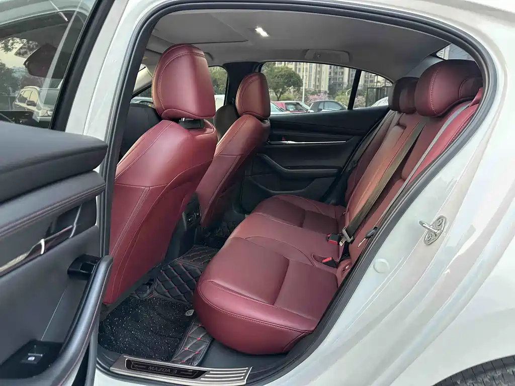 Mazda 3 Axela — миниатюра 9
