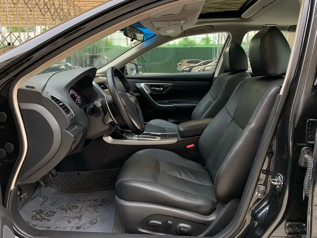 Nissan Teana — миниатюра 6
