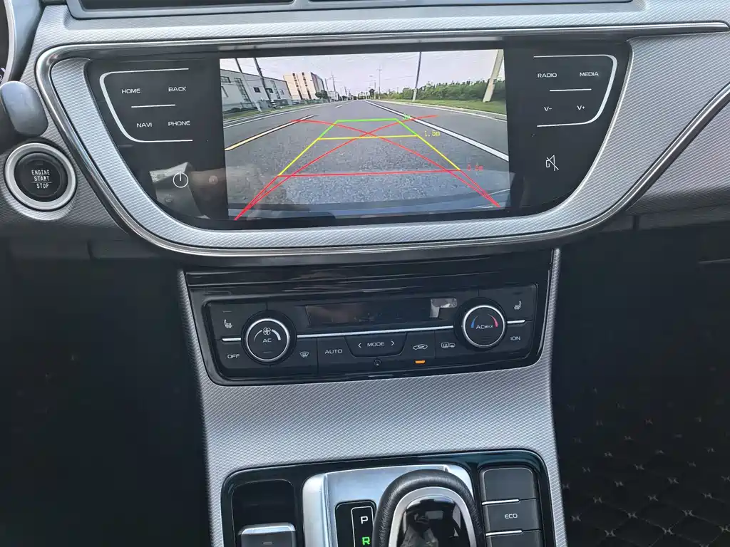 Geely Emgrand GL — миниатюра 8