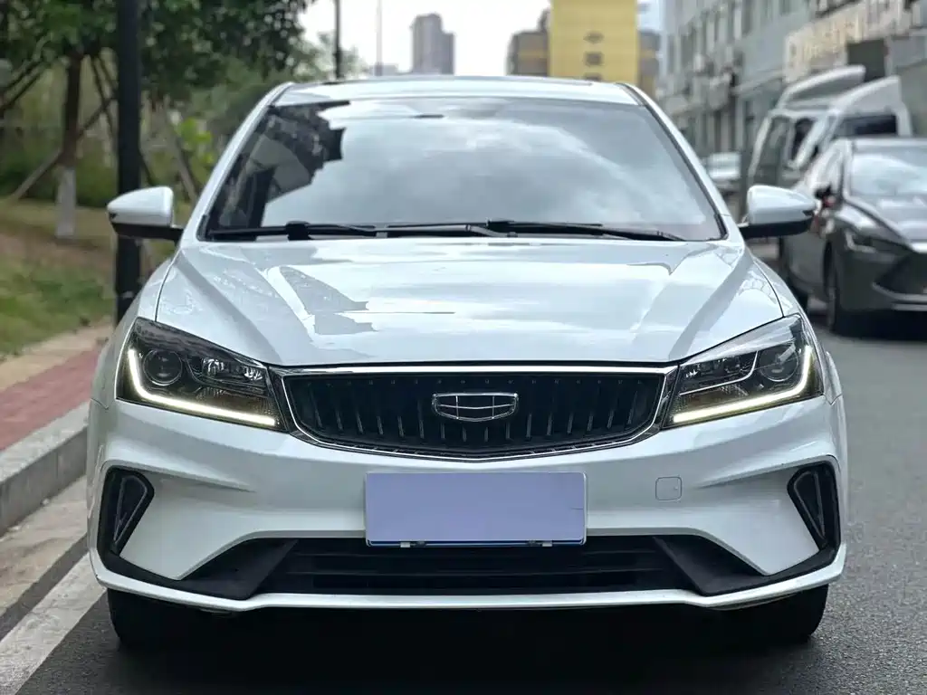 Geely Emgrand GL — миниатюра 2
