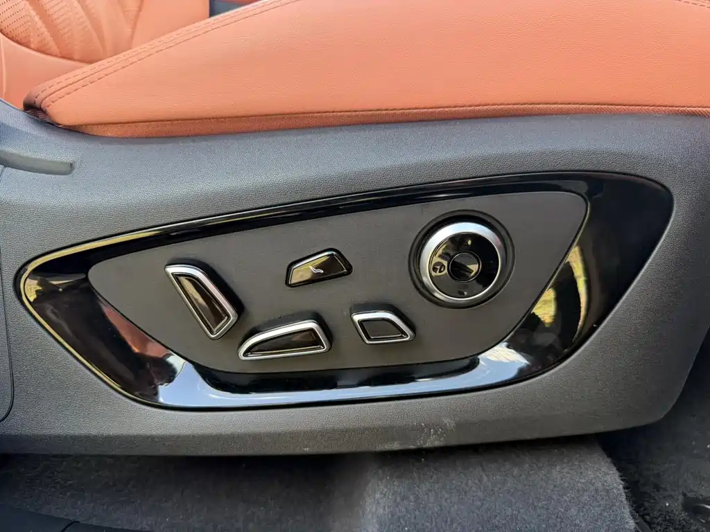 Changan Changan CS75PLUS — миниатюра 16