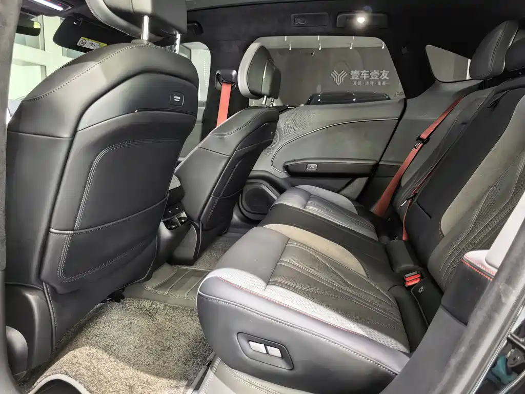 Zeekr Крайний Криптон 007 GT — миниатюра 7