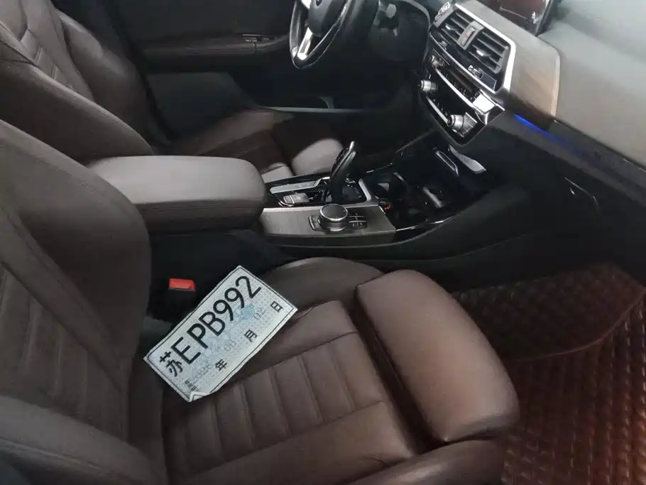 BMW X3 — миниатюра 8