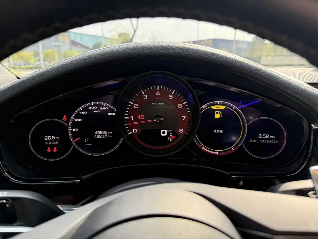 Porsche Panamera — миниатюра 16