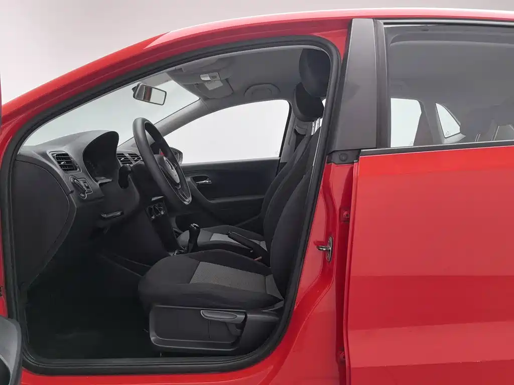 Volkswagen Polo — миниатюра 10
