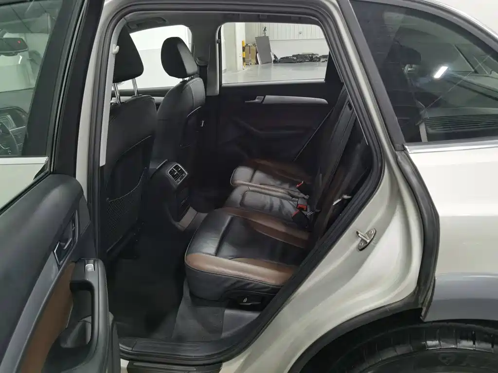 Audi Q5 — миниатюра 15