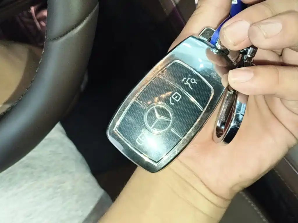 Mercedes-Benz E-Class E 2023 E 300 L Luxury