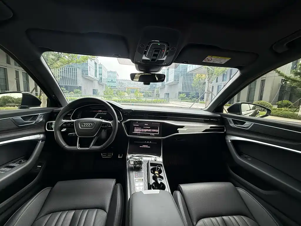 Audi A6L 2025 45 TFSI quattro
