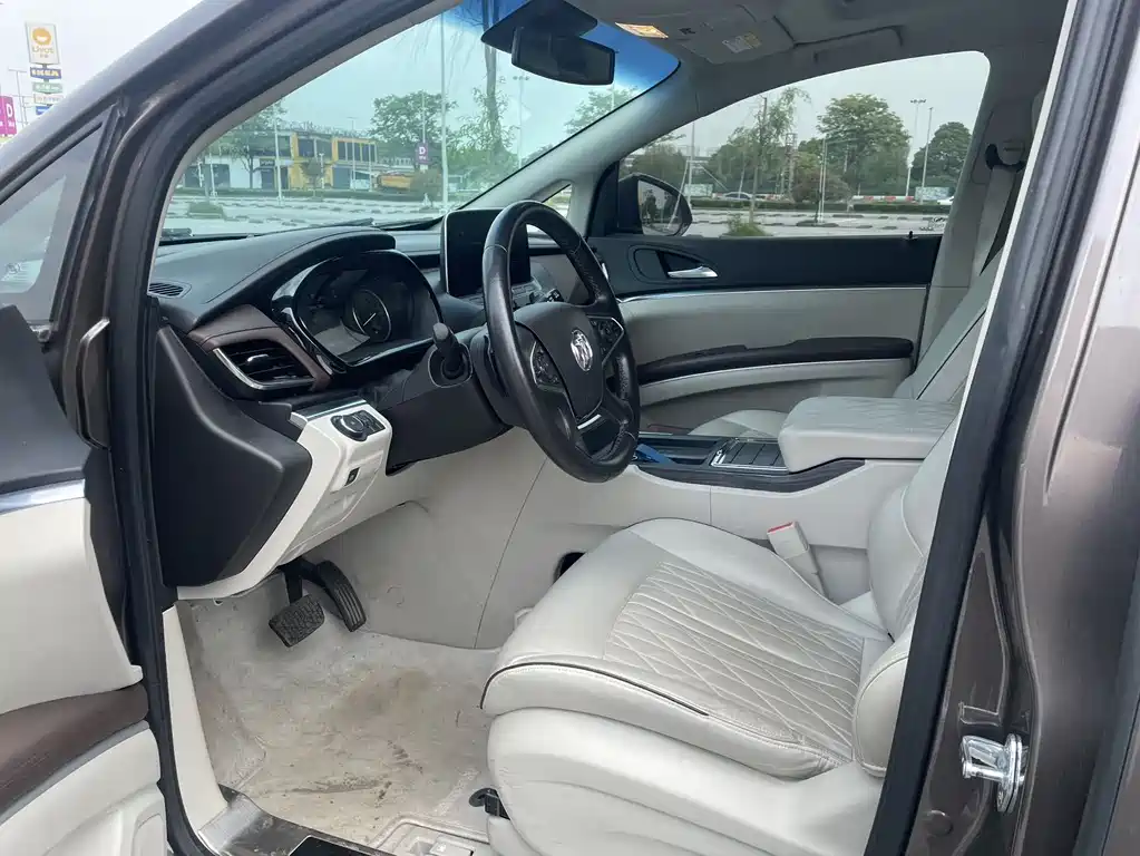 Buick GL8 2022 652T Luxury