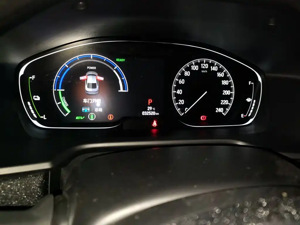 Honda Accord — миниатюра 8