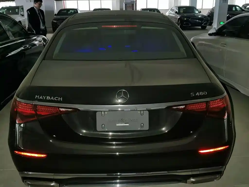 Mercedes-Benz S-Class — миниатюра 9