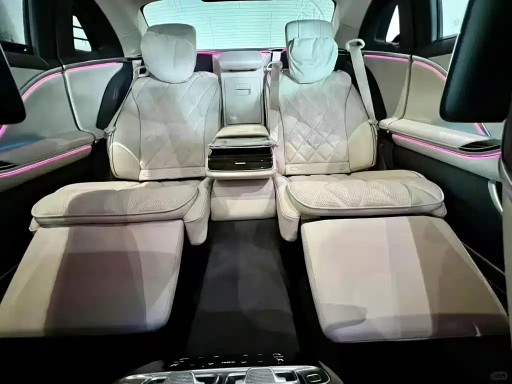 Mercedes-Benz S-Class — миниатюра 6