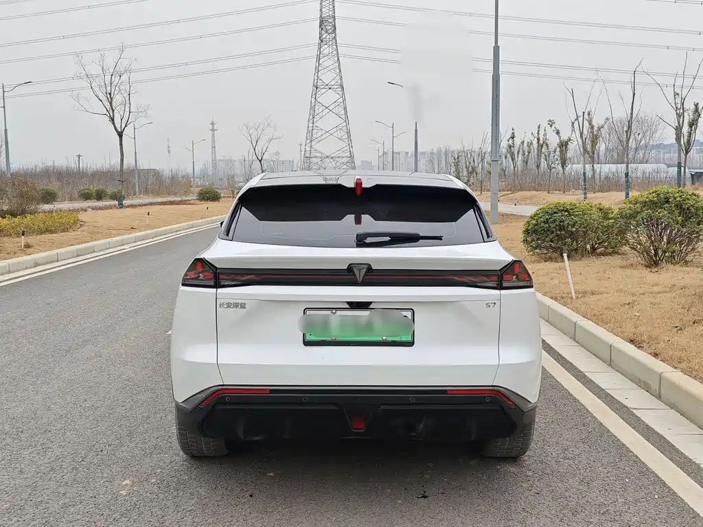 Changan Deepal DARK BLUE S07