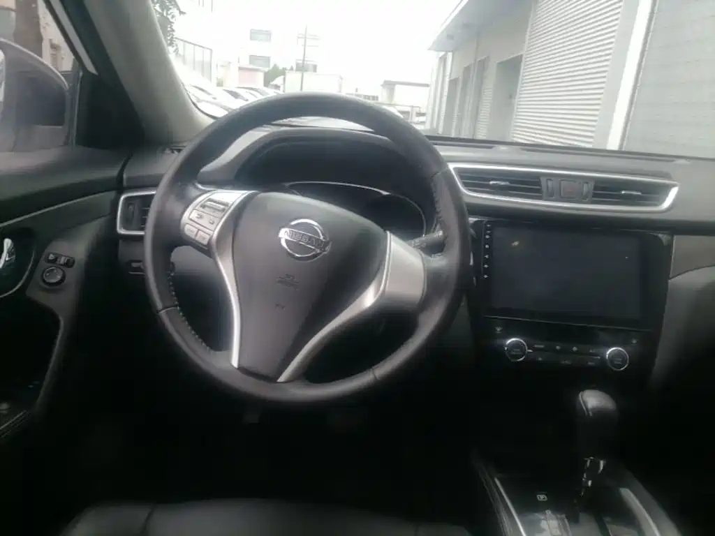 Nissan X-Trail — миниатюра 15