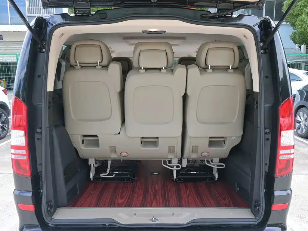 Mercedes-Benz Viano — миниатюра 9