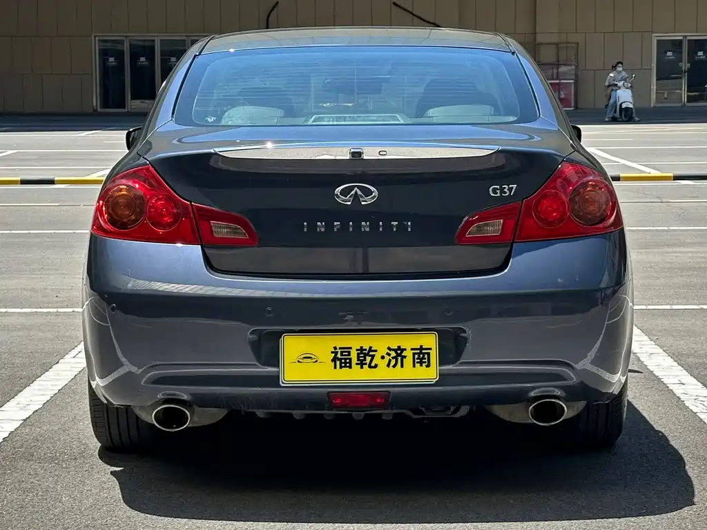 Infiniti G 2009 G37