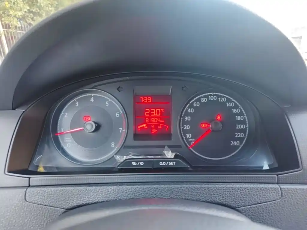 Volkswagen Santana — миниатюра 12