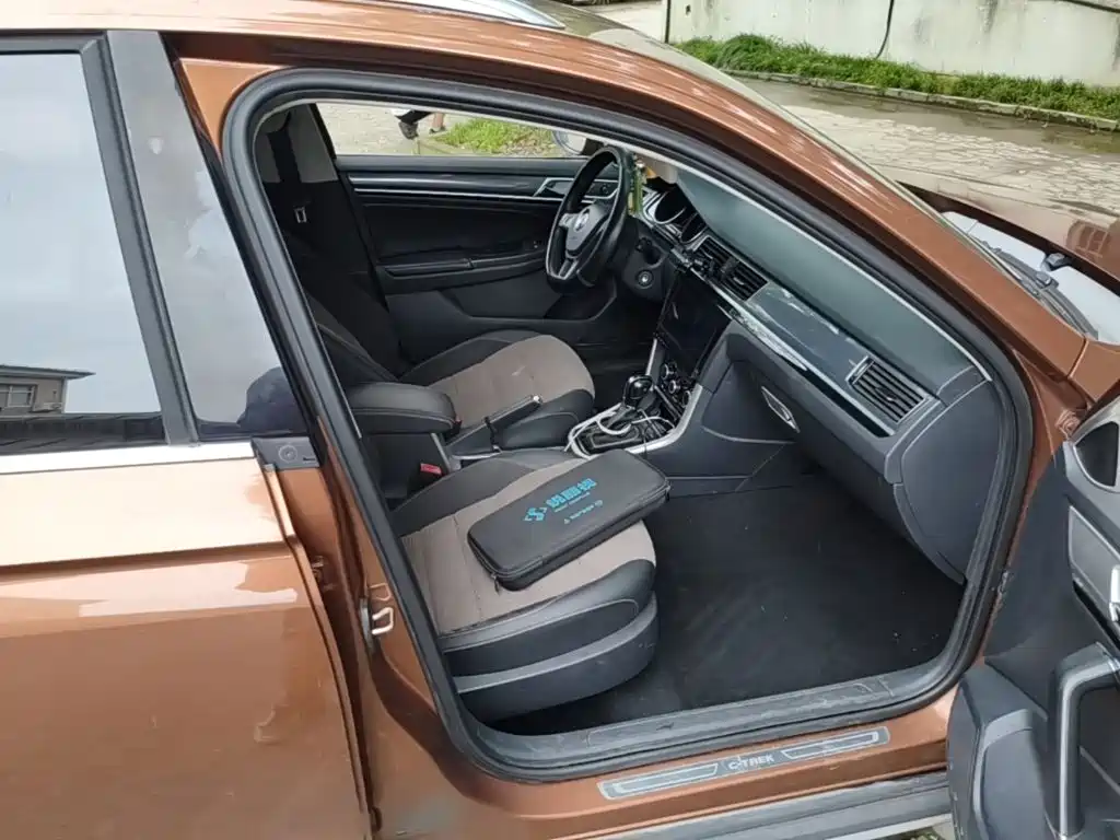 Volkswagen C-Trek — миниатюра 17