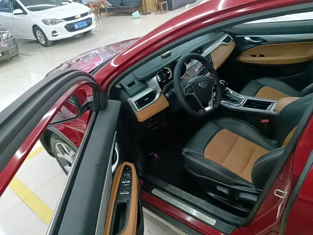 Geely Vision S1 — миниатюра 16