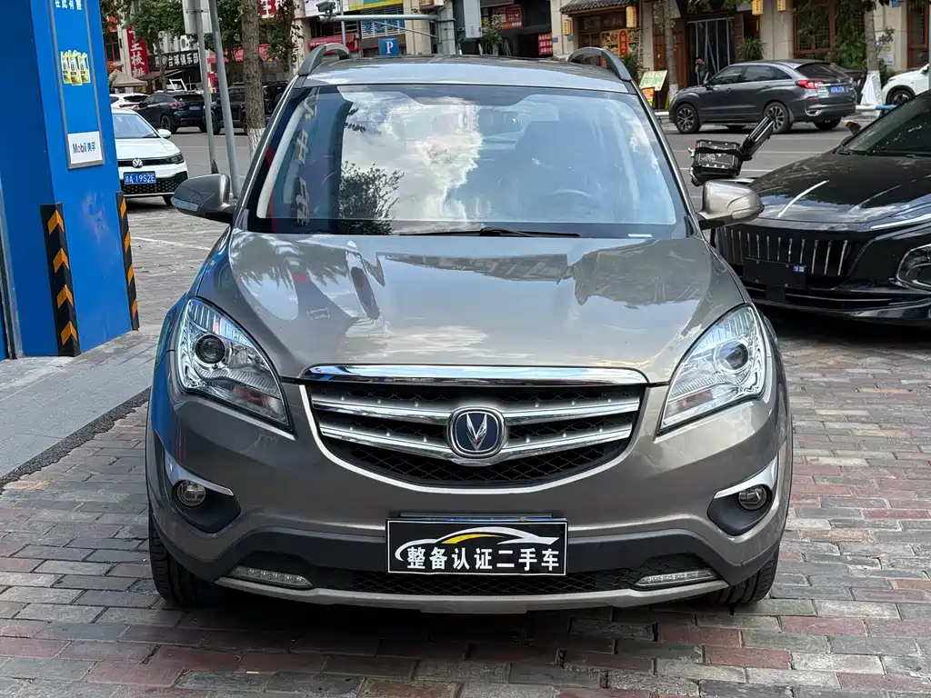 Changan CS35 — миниатюра 2