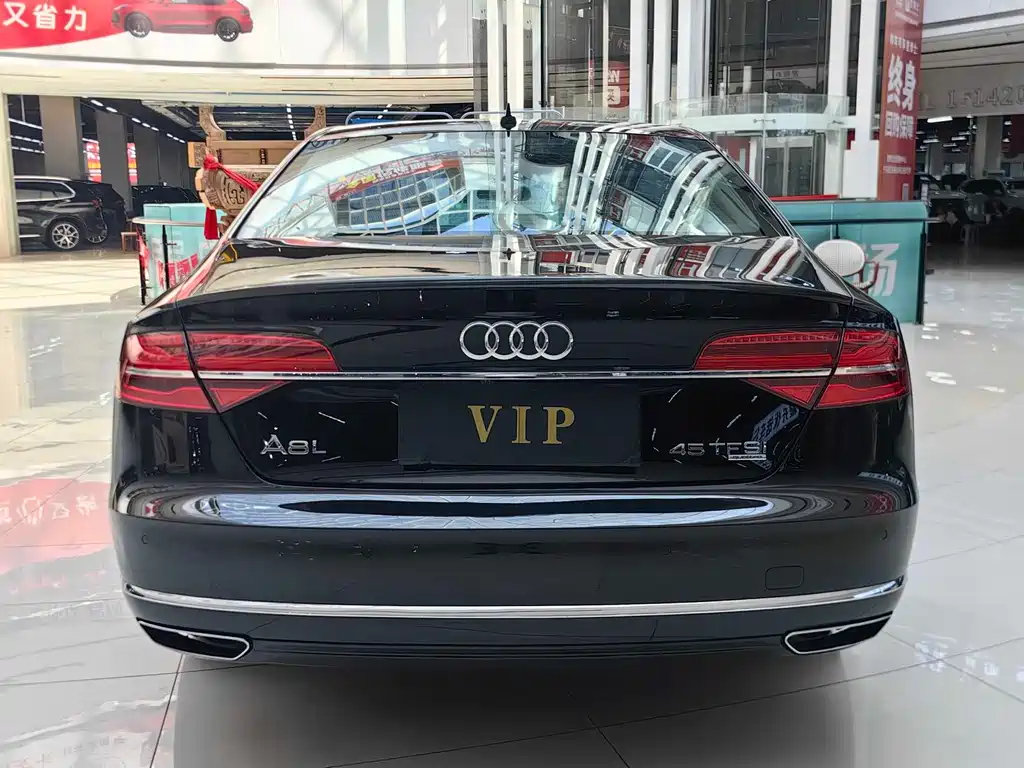 Audi A8 — миниатюра 8