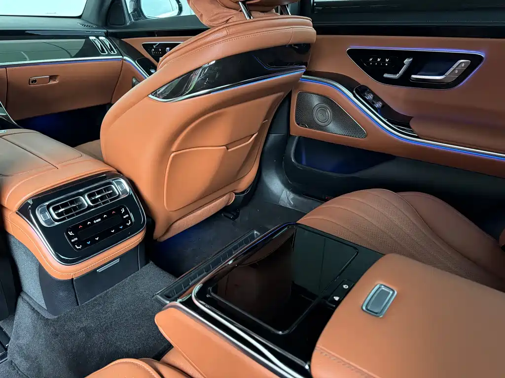 Mercedes-Benz S-Class — миниатюра 6