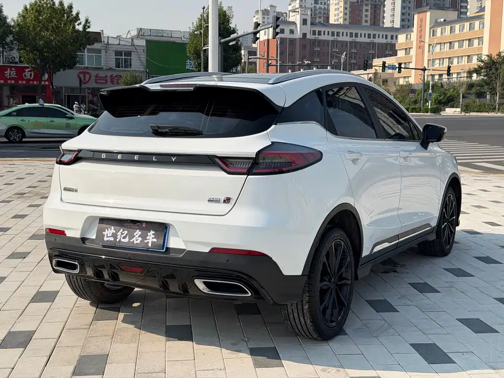 Geely Emgrand S — миниатюра 7