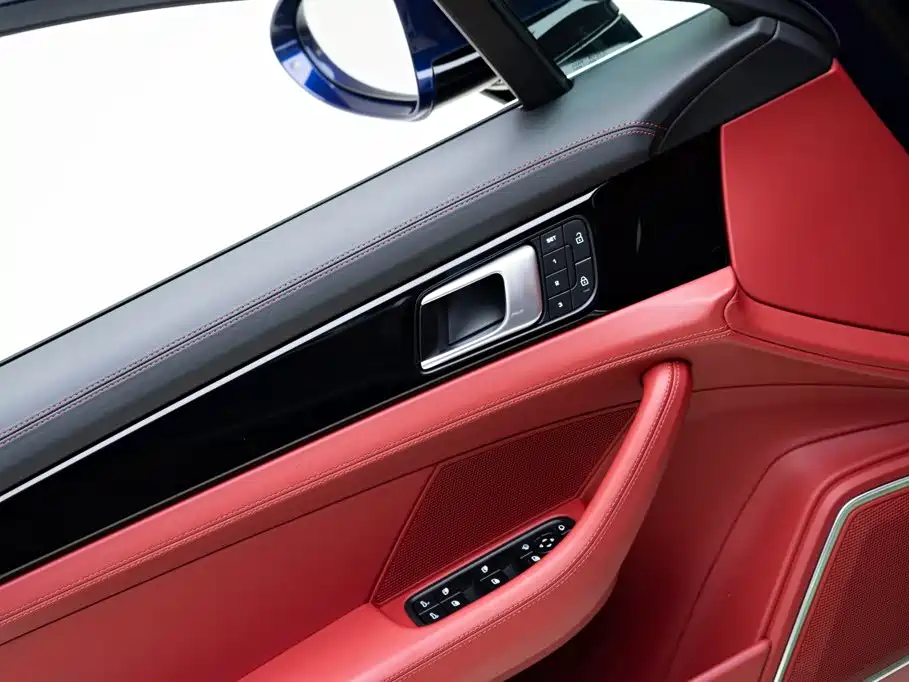 Porsche Panamera — миниатюра 18