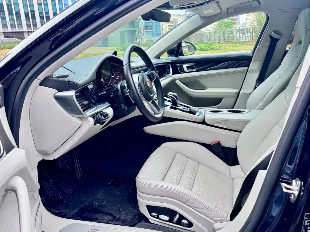 Porsche Panamera — миниатюра 5