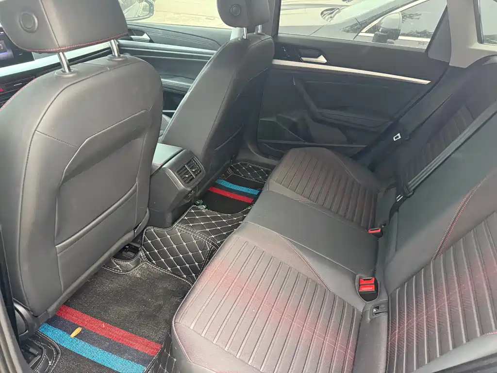 Volkswagen Lavida 2023 300TSI DSG