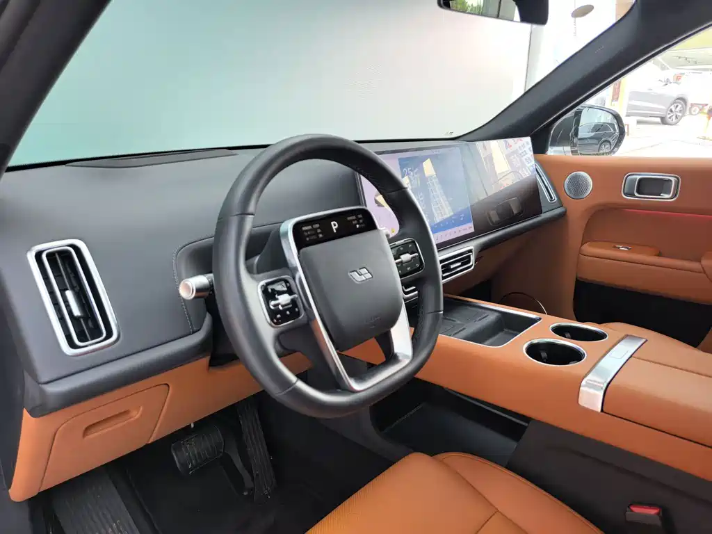 Li Auto Li L8 — миниатюра 6