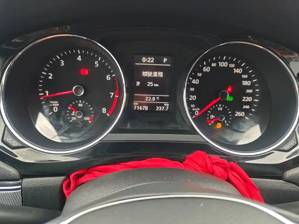 Volkswagen Sagitar — миниатюра 12