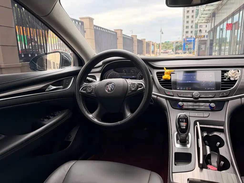 Buick LaCrosse — миниатюра 5