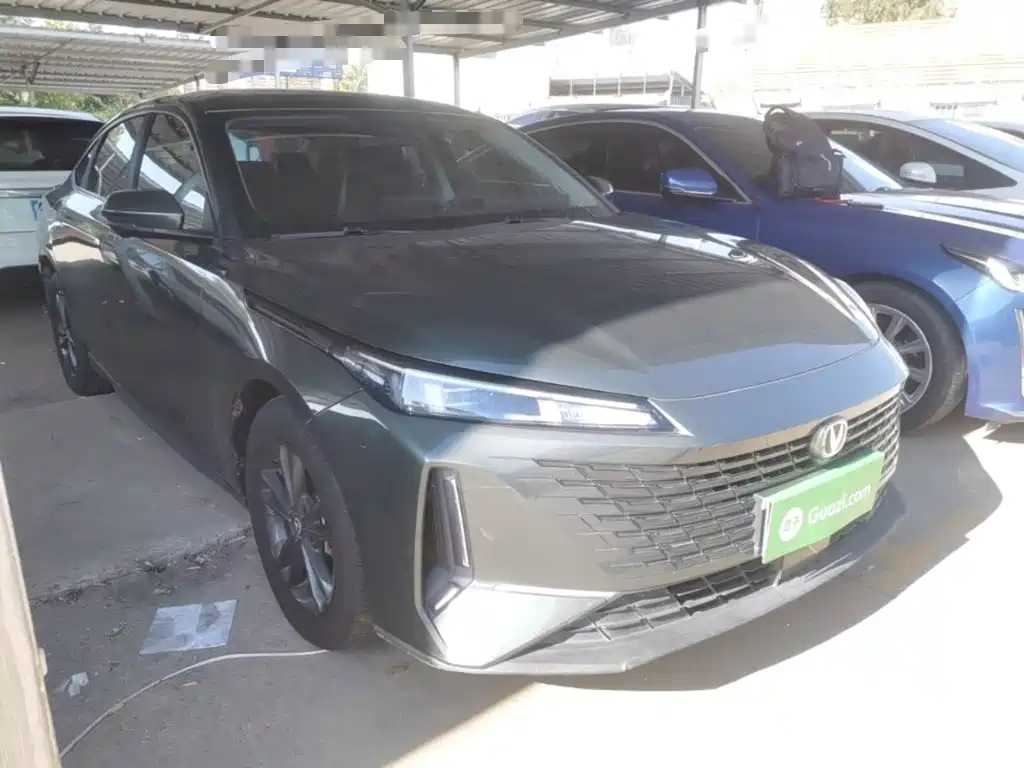 Changan Yida — миниатюра 4