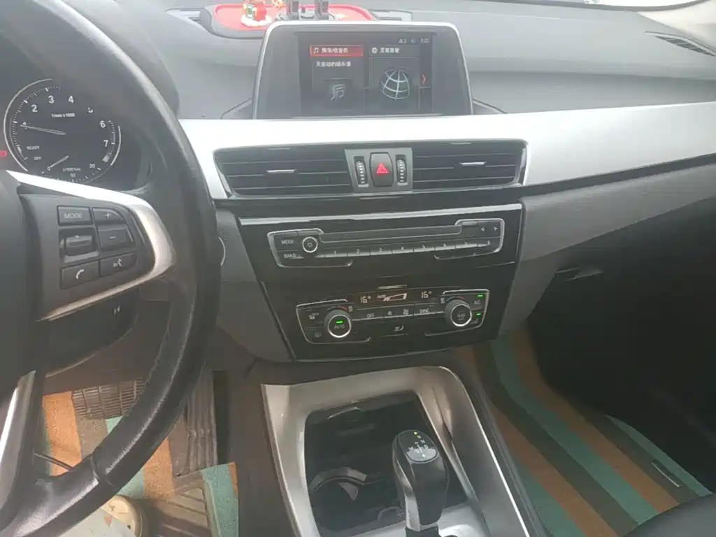 BMW X1 — миниатюра 13