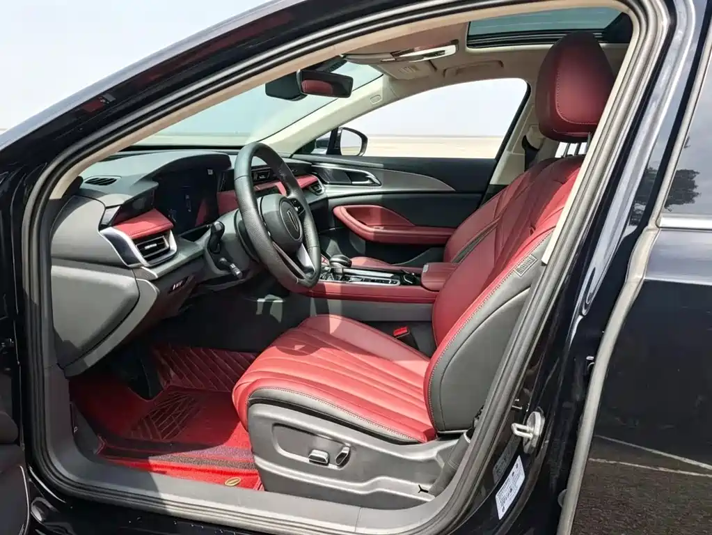 Hongqi Hongqi H5 — миниатюра 6