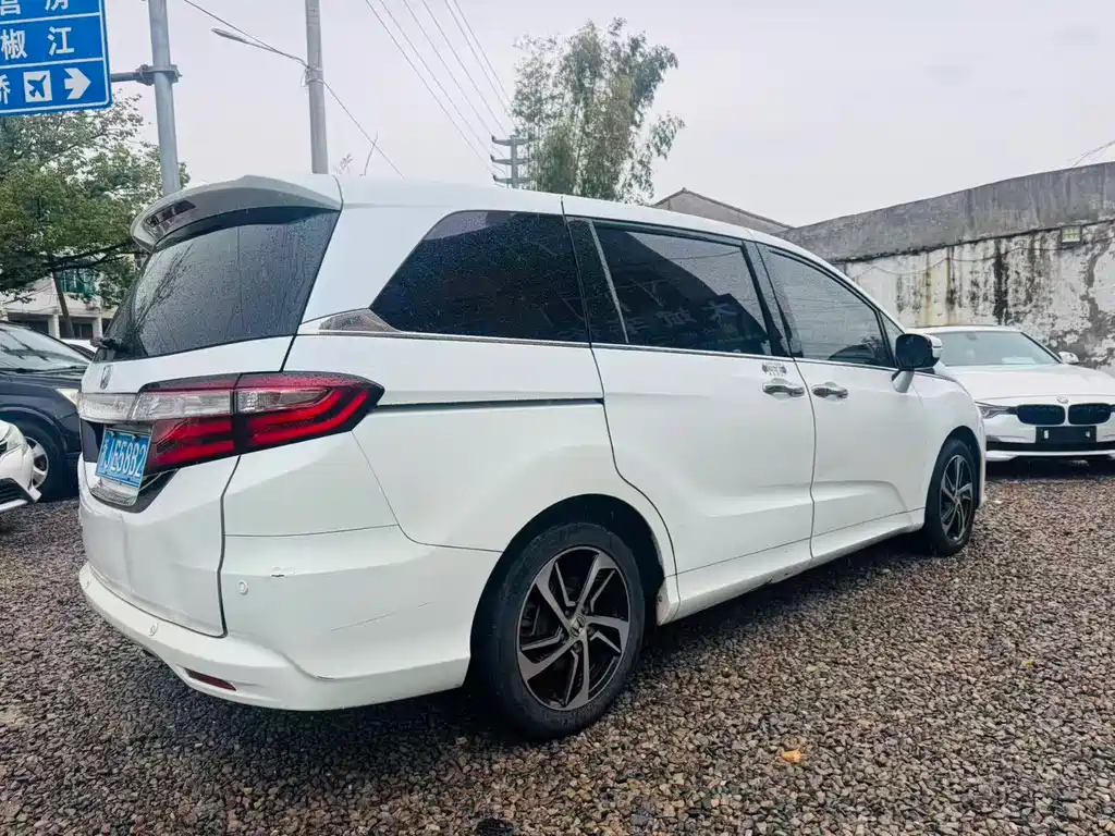Honda Odyssey — миниатюра 10