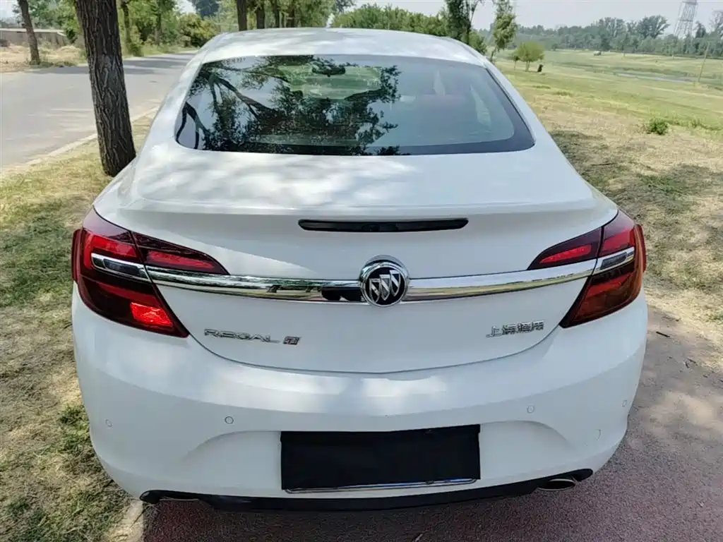 Buick Regal 2015 1.6T Lead