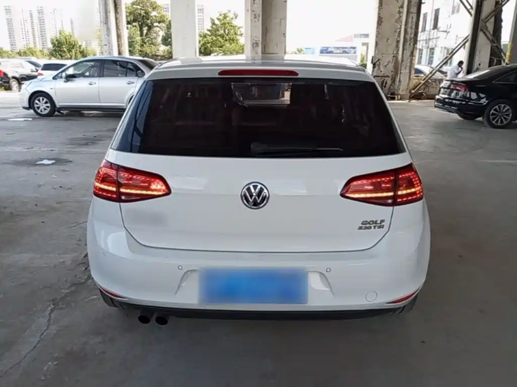 Volkswagen Golf — миниатюра 6